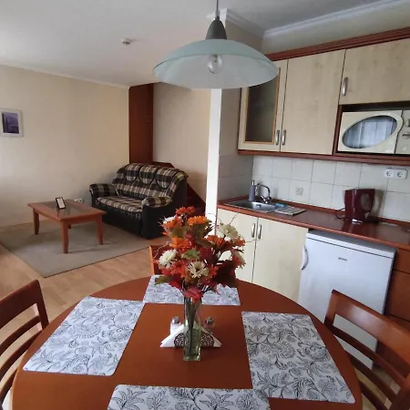 Apartamento Garda Apartmanház *