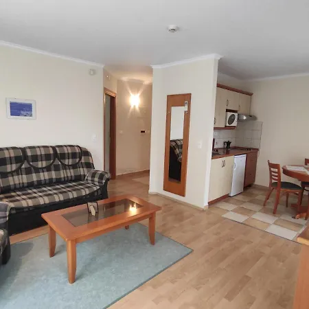 Garda Apartmanház Apartamento