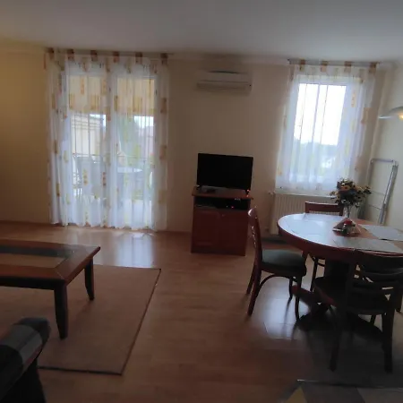 Garda Apartmanház * Hévíz