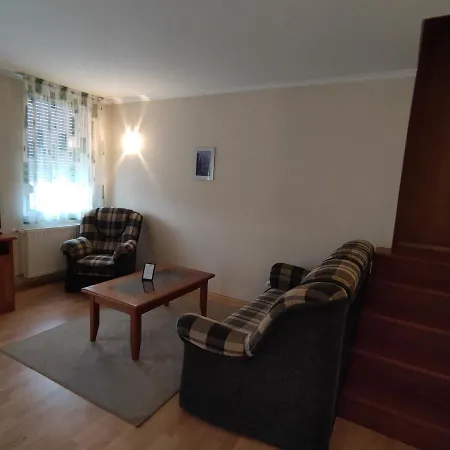 Garda Apartmanház Apartamento
