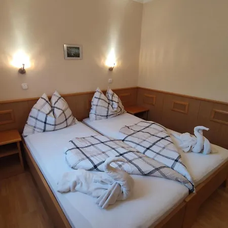 Garda Apartmanház *