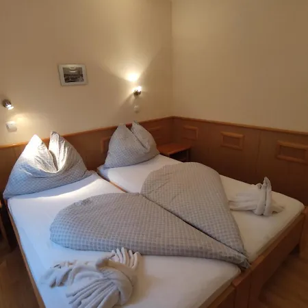 Garda Apartmanház Apartamento