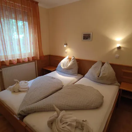 Garda Apartmanház *